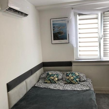 Old Time Apartment Βρότσλαβ Εξωτερικό φωτογραφία